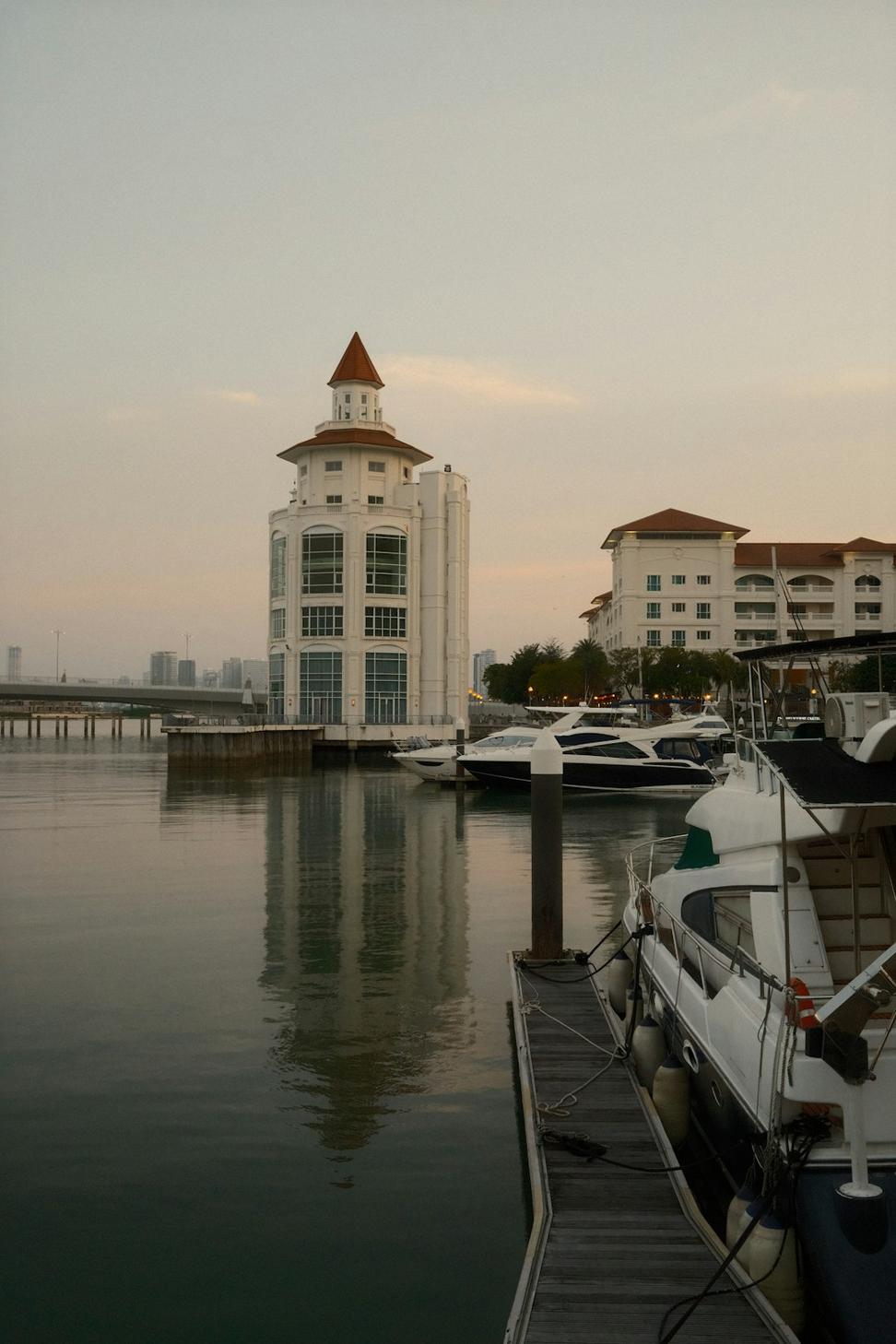 Waterfront Accommodations